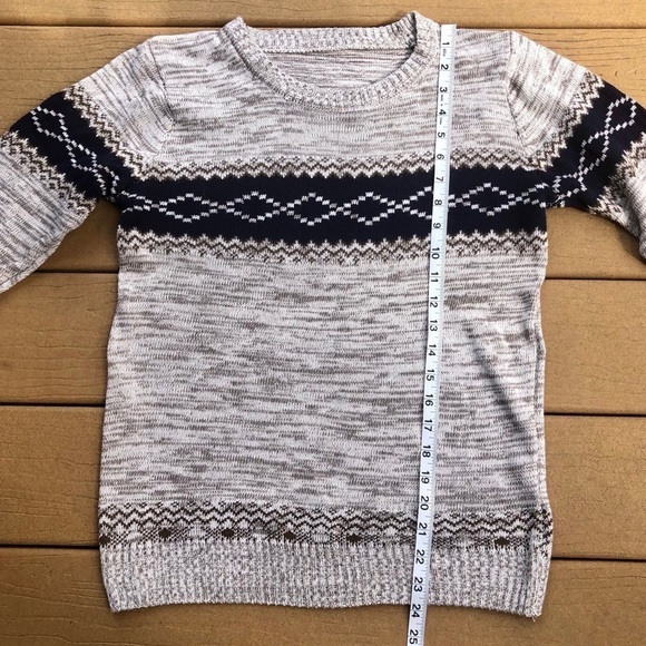 CREAM & NAVY SWEATER - Picture 9 of 14